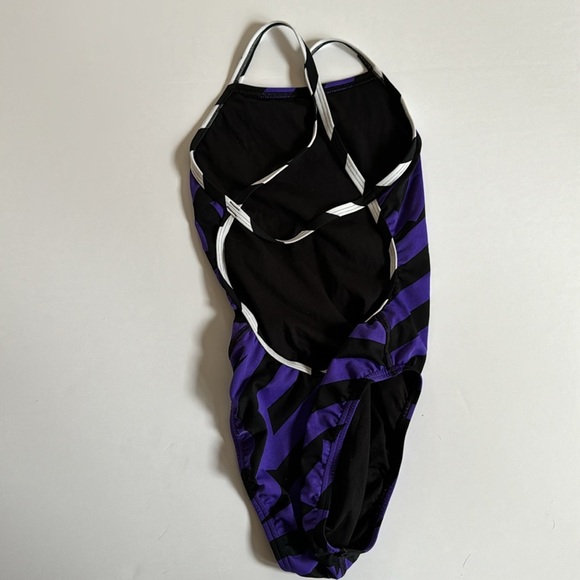 Speedo Training Swimsuit in 26 - Picture 2 of 3